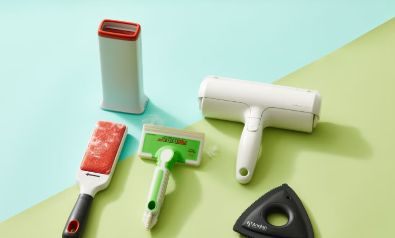 The Science Behind Lint Rollers: Why They’re the Ultimate Pet Hair Solution